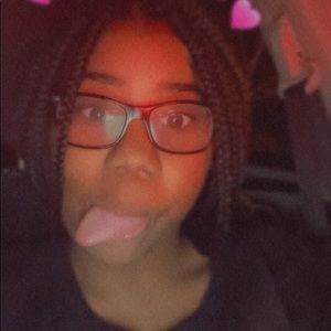 Meet your Posher, Zaneah